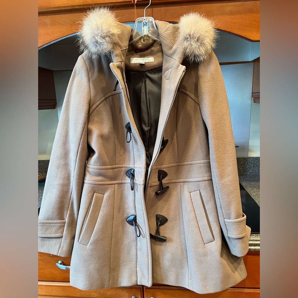 Hooded jacket